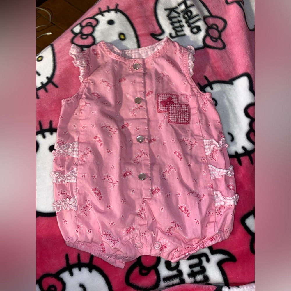 Vintage BabyGirl 1pc 🌸